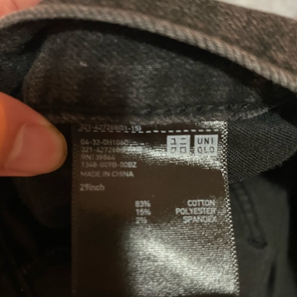 UNIQULO Black Jeans-29 Inch - Picture 2 of 2